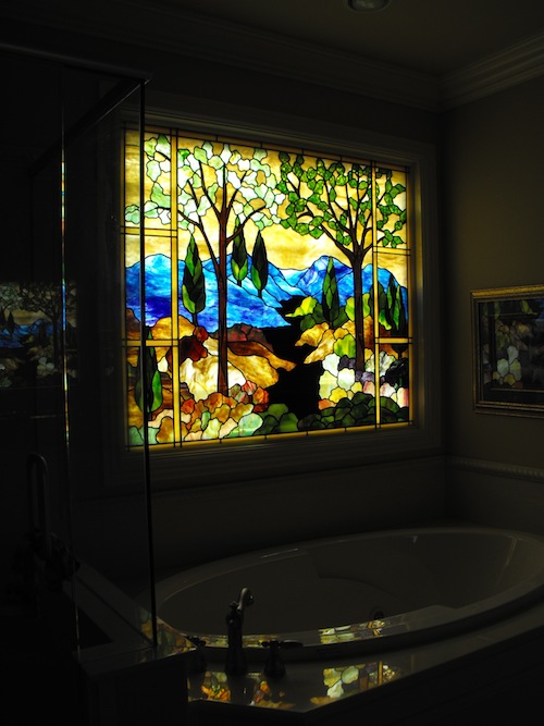 Doris m bath window 500
